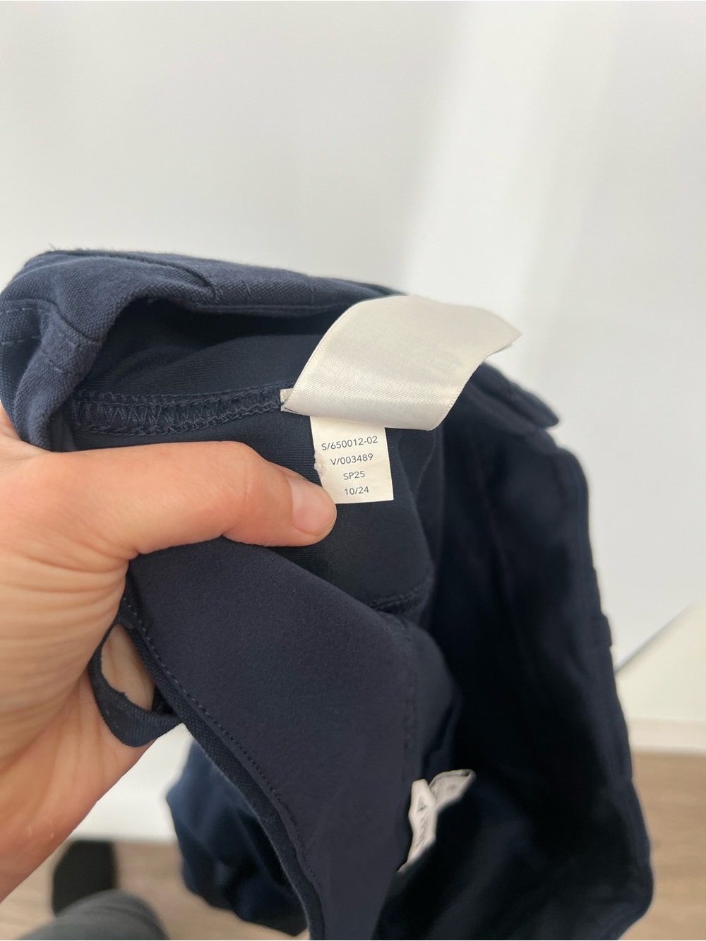 Athleta Skyline High Rise Barrel Leg Pants in Navy - Picture 9 of 9